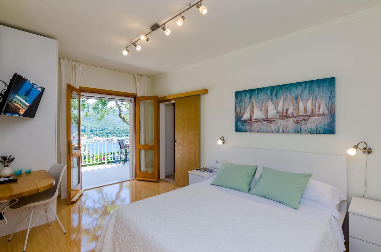 Apartments Sara モルナット エクステリア 写真