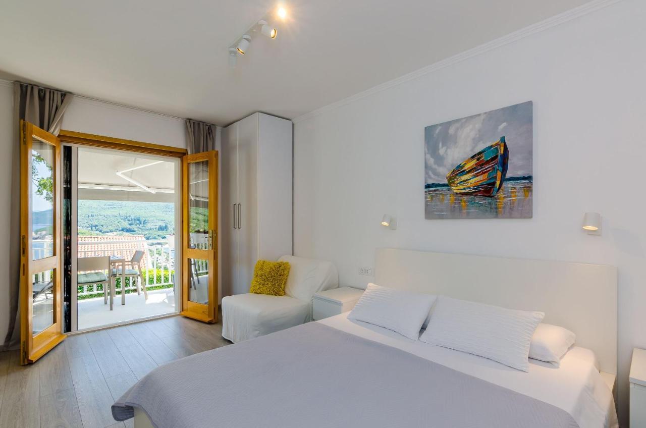 Apartments Sara モルナット エクステリア 写真